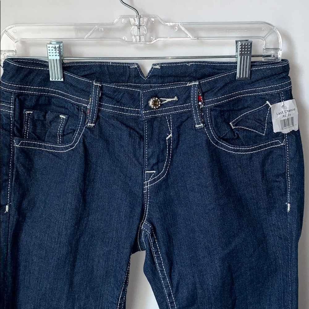 New Capri jeans has beautiful inside floral design